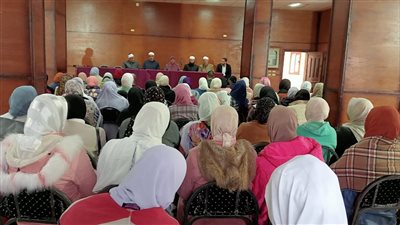 ندوة توعوية حول أهمية وقف التعديات على أراضي الأوقاف بشبراخيت 