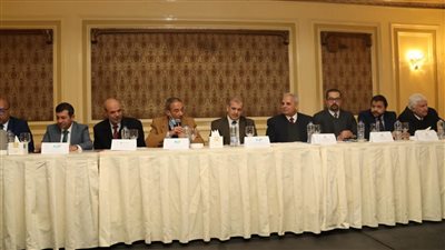 رئيس مياه الفيوم يترأس اجتماع انطلاق مشروع أعمال إنشاء محطة معالجة العدوة 