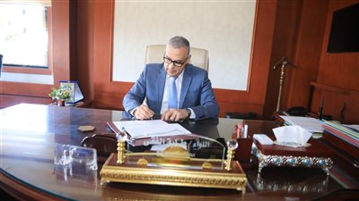 محافظ سوهاج يعتمد نتيجة الشهادة الإعدادية للفصل الدراسي الأول