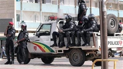 الحكومة السنغالية تقطع خدمات الإنترنت مع تصاعد الاحتجاجات