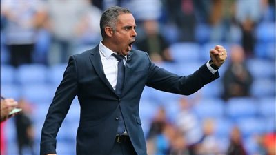 محاضرات فنية من جوميز للاعبى الزمالك 