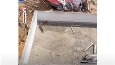 تدمير سيارات الإسعاف التابعة للهلال الأحمر الفلسطيني شمال غزة (شاهد) 