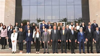  وزير الخارجية يشهد مراسم التخرج وأداء القسم الوظيفي لدفعة الدبلوماسيين الجدد