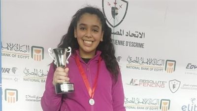 فريدة عزت ومحمد معتز يحصدان فضية كأس مصر للسلاح 