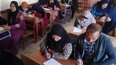 350  دارسا يتقدمون لإختبارات  مشروع “المصريون يتعلمون