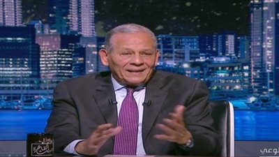 محمد أنور السادات: عدم استجابة الرئيس السيسي لاتصالات نتنياهو شئ محترم 