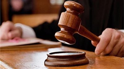 إحالة 3 أشخاص للجنايات بتهمة حيازة أسلحة نارية بغرض التشاجر