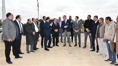 محافظ الفيوم ورئيس الجهاز الوطني للإدارة يتفقدان الفرص الاستثمارية على بحيرة قارون 