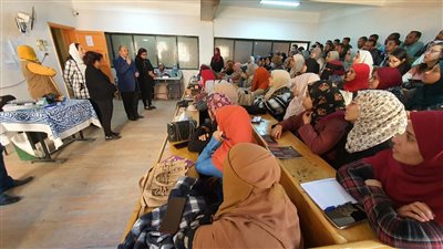 وكيل تعليم الأقصر يتفقد تدريب المعلمين الجدد بإدارة البندر