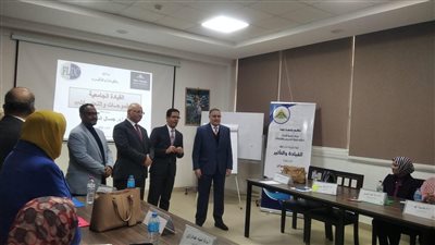 رئيس جامعة بنها والقائم بأعمال الجامعة الأهلية يتفقدون عددًا من المراكز والوحدات