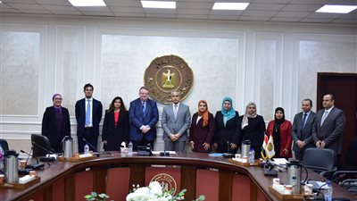 شحاتة يلتقي وفدًا من مكتب منظمة العمل الدولية بالقاهرة