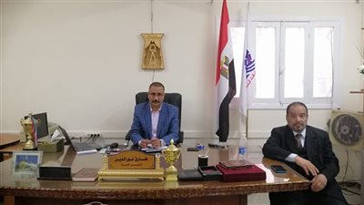 مدير تعليم دشنا يجتمع بموجهي الإدارة استعدادا للفصل الدراسي الثاني