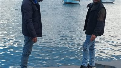 صرخات أصحاب فلايك و لنشات النزهه بمنطقة بحرى ...  نرفض ألزامنا  بتركيب  جهاز راديو  ب 130 الف في فلوكه سعرها  40 الف جنية !!