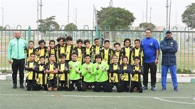 المقاولون يهزم الطيران بثلاثية نظيفة 