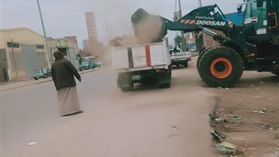 تحرير 11 محضر مخالفة نظافة وإشغالات بمركز المحلة