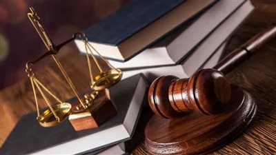 قرار حول متهم بحيازة كمية من الهيروين بمصر القديمة