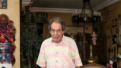 رحيل الشاعر مجدي نجيب كاتب زمن الأغاني الجميل 