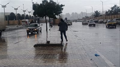 الشبورة المائية تتسبب فى اعاقة الرؤية بالإسكندرية 