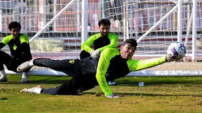 مران الزمالك.. عواد وصبحى يشاركان فى الفقره الفنيه 