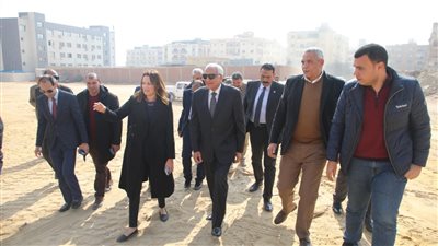 محافظ الجيزة يتفقد موقع إنشاء مركز خدمات مصر بحدائق الأهرام