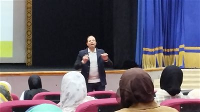 أهل مصر .. مهارات اتخاذ القرار ضمن لقاءات ملتقى فتيات المحافظات الحدودية بالوادي 