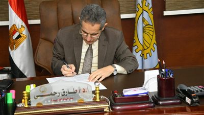 محافظ الغربية يناقش الموقف التنفيذي لمشروعات المحله الكبرى