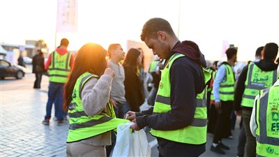 صبحي يشيد بجهود متطوعين الشباب والرياضة 