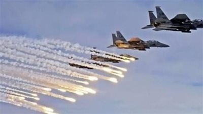 الطيران الحربي الإسرائيلي يقصف أهداف لحزب الله في لبنان