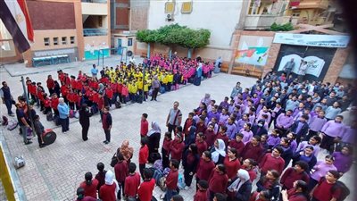 انتهاء إجازة نصف العام الدراسي لطلاب المدارس والجامعات 