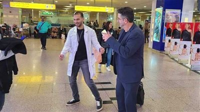 بالصور .. فيتوريا يغادر القاهرة بعد رحيله عن منتخب مصر