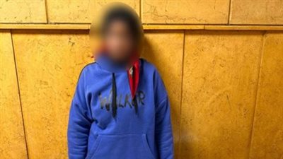 ضبط متهمة بسرقة مشغولات ذهبية من شقة بعين شمس