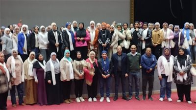 تكوين فرق العمل ضمن لقاءات ملتقى 