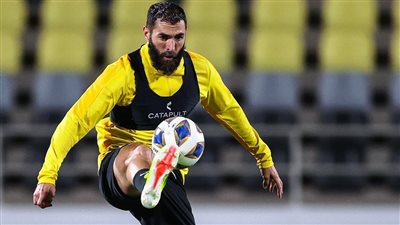 عودة كريم بنزيما لتدريبات الاتحاد بعد انقطاع 45 يومًا