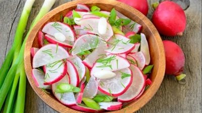 تخلص جسمك من السموم| طريقة عمل سلطة الفجل بالبقدونس