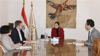 وزيرة الثقافة تبحث مع مدير المجلس البريطاني التعاون خلال الفترة المقبلة