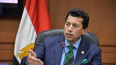 وزير الرياضة يشيد بموافقة مودرن فيوتشر على تدريب التوأم للمنتخب