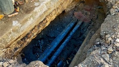 هبوط أرضى بشارع إسكندر بحى الجمرك فى الإسكندرية