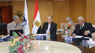 تفاصيل مشاركة محافظ الشرقية في إجتماع المعهد التكنولوجي بالعاشر من رمضان| صور