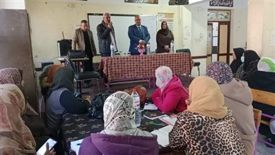 ورشة عمل لمعلمات رياض الأطفال بالمدارس الرسمية للغات بقنا