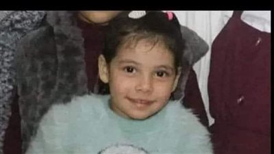 جهود مكثفة لانتشال جثه طفلة من مياة ترعة الإسماعيلية إثر انقلاب تروسيكل بالخانكة 