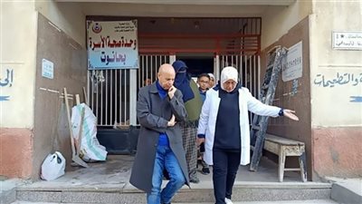 وكيل صحة الشرقية يتفقد وحدة لطب الأسرة بكفر صقر