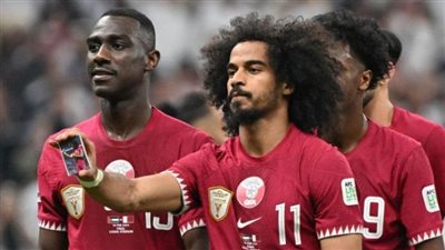 أكرم عفيف يسجل 