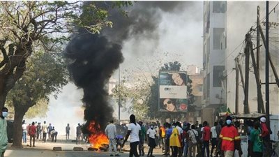 السنغال.. أول قتيل في المظاهرات الرافضة لتأجيل الانتخابات