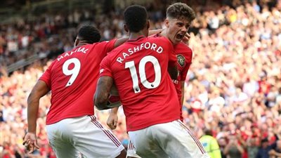 التشكيل المتوقع لمانشستر يونايتد أمام أستون فيلا بعد غياب نجمي الفريق 