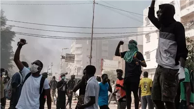 اشتباكات بين الشرطة السنغالية والمتظاهرين