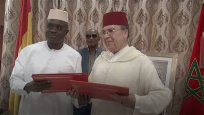 غينيا والمغرب يوقعان مذكرة تفاهم لتشغيل مجمع محمد السادس الديني بكوناكري