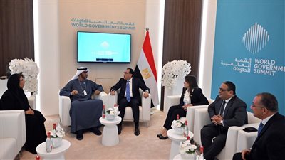 رئيس الوزراء يلتقي وزير الصناعة والتكنولوجيا المتقدمة الإماراتي
