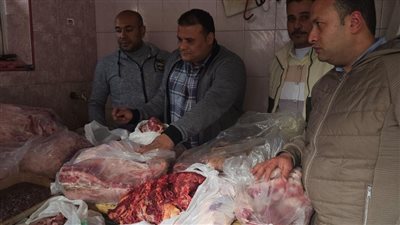 ضبط دجاج مفروم غير صالح للإستهلاك الآدمي بالبحيرة 