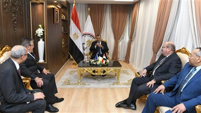 وزير الدولة للإنتاج الحربي يستقبل سفير البوسنة والهرسك بالقاهرة لبحث أوجه التعاون 