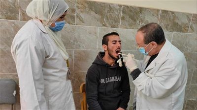 الكشف الطبي على 1600 مواطن بالمنيا